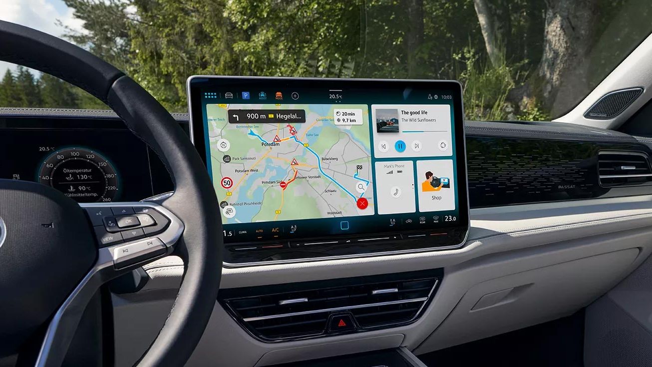 Das Navigationssystem im VW Passat Elegance