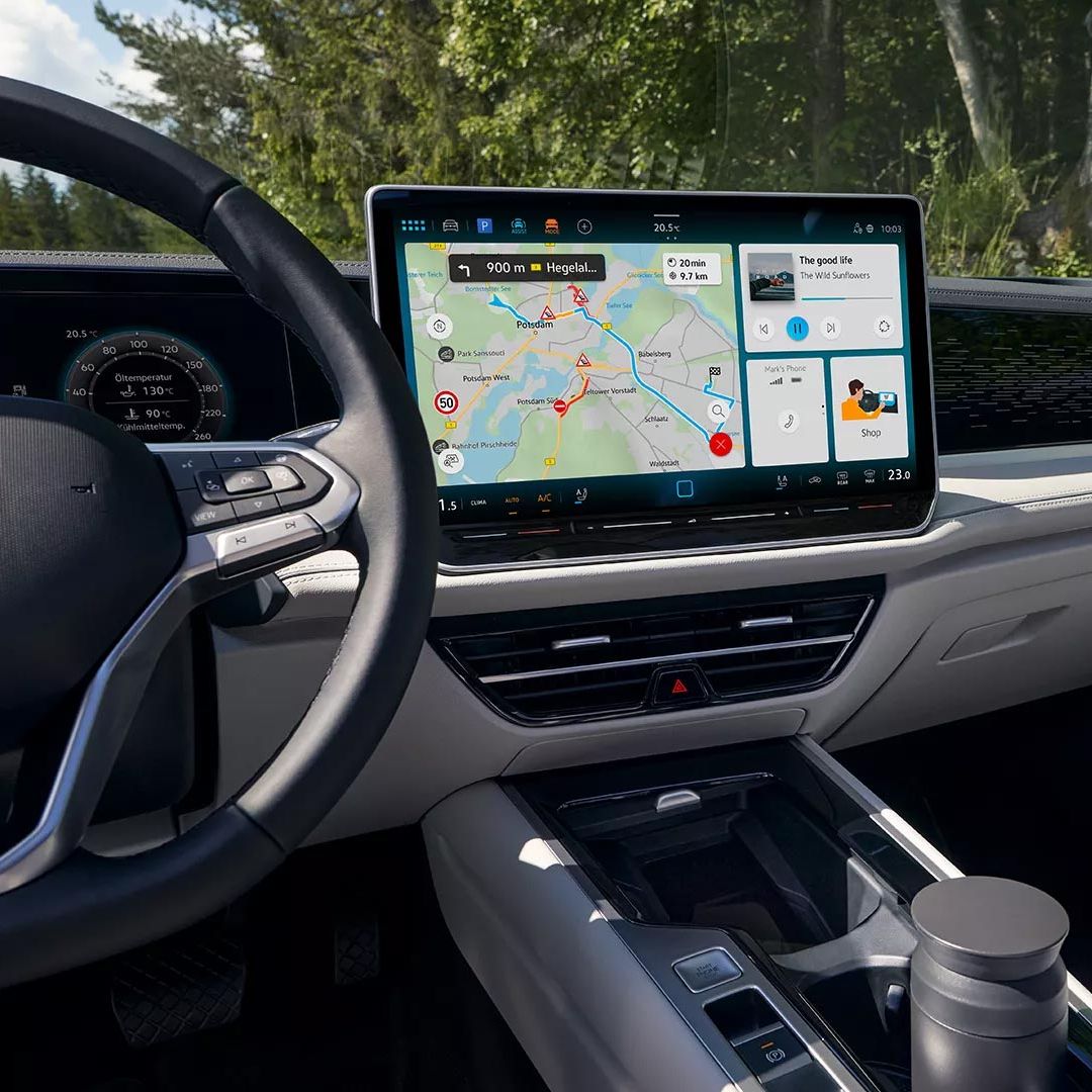 Das Navigationssystem im VW Passat Elegance